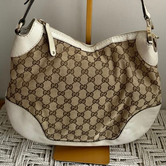 Gucci Vintage Canvas and Leather Shoulder Bag - Picture 2 of 9